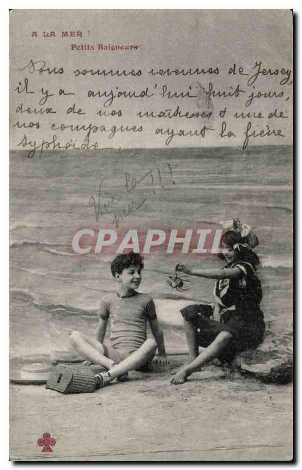 CPA Fantaisie Enfants a la plage
