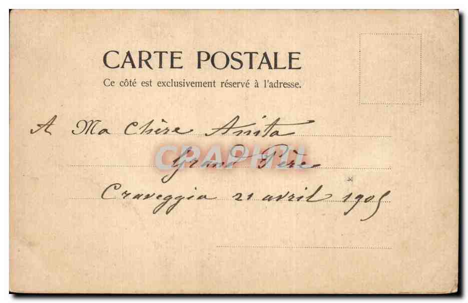 CPA Femmes Bataille de Plumes — Verso