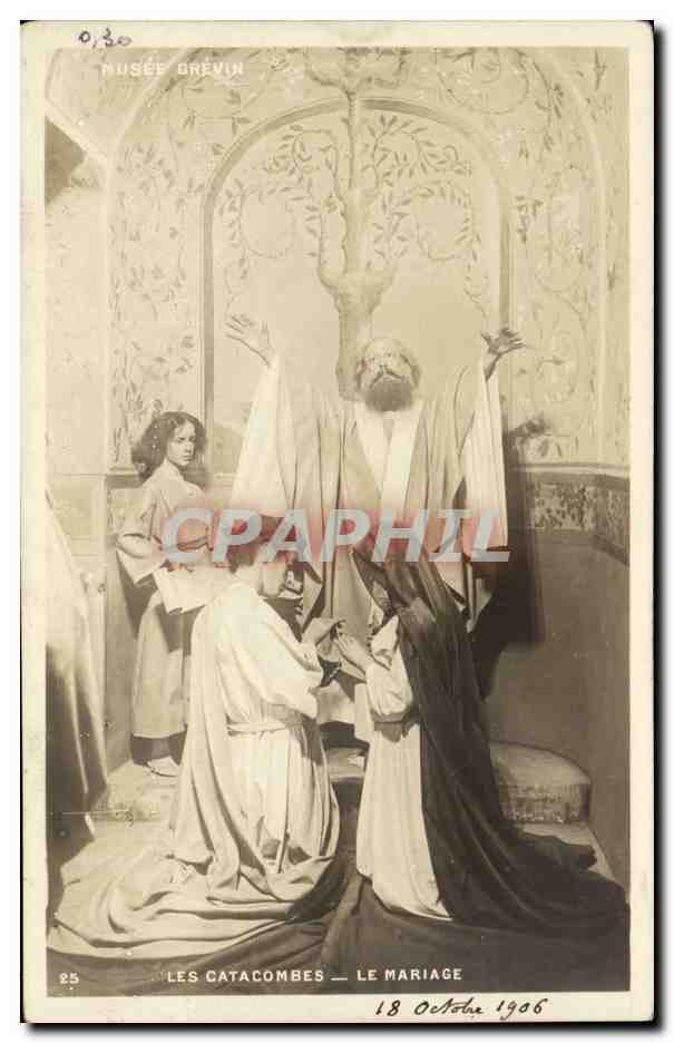 Paris CPA Musee Grevin Les catacombes Le mariage