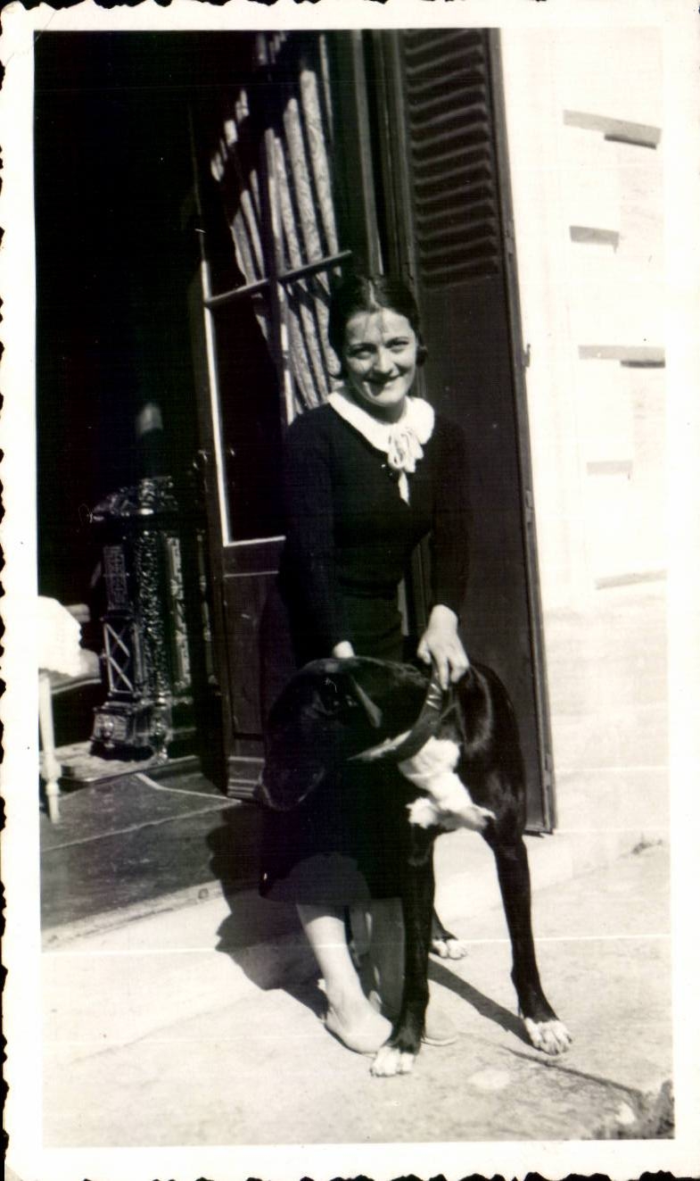Photo Femme et son chien dog