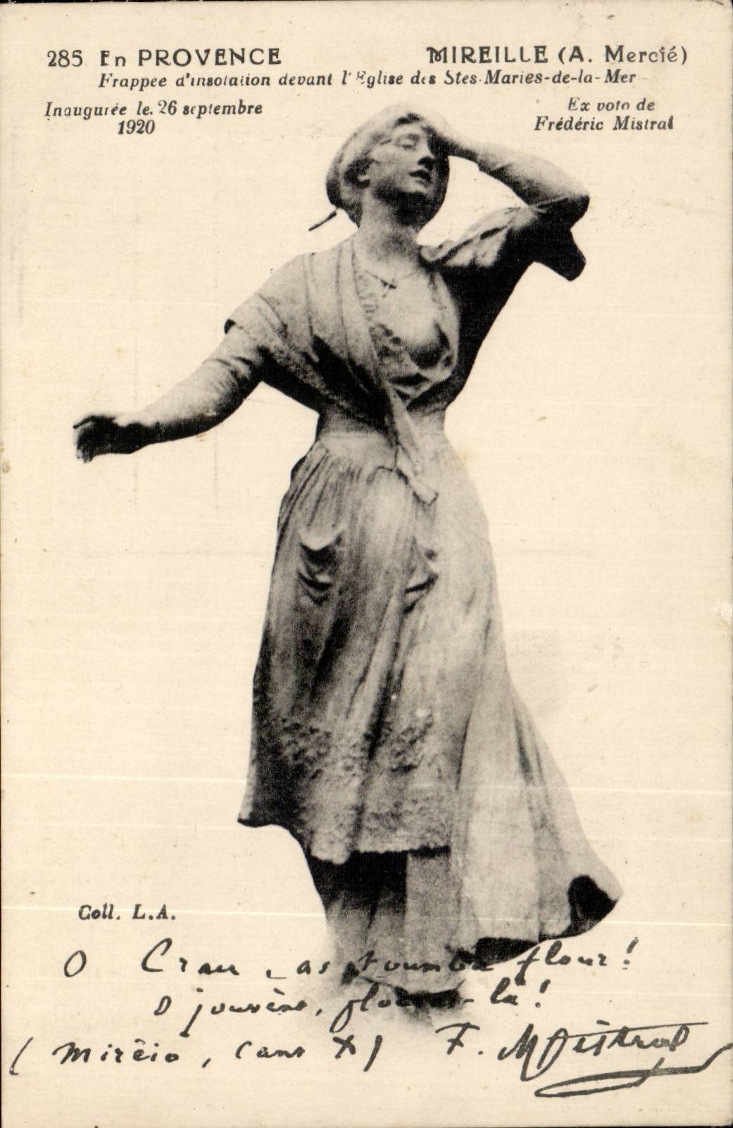 Statue de Mireille (A. Mercié) — Ex-voto de Frédéric Mistral — Inaugurée le 26 septembre 1920 — Église des Saintes-Maries-de-la-Mer
