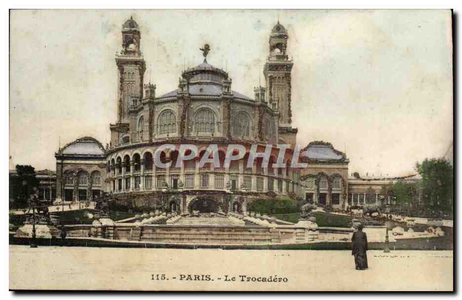 Paris CPA Trocadero ( decoration brilliants )
