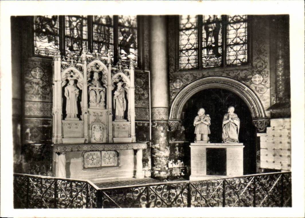 Paris CPA Eglise st Germain de l'auxerrois