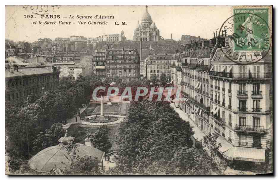 Paris CPA Le square d'anvers et le SAcre Coeur Vue generale