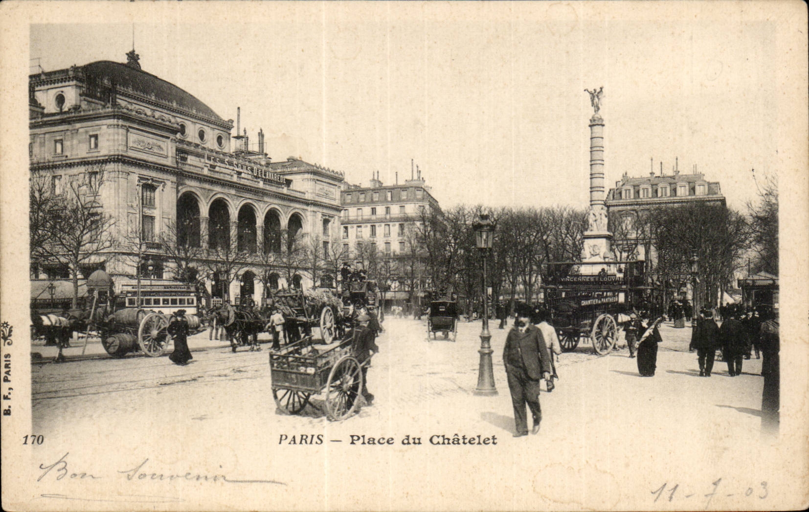 Paris – Place du Châtelet — vue avec le monument et le théâtre — B. F., Paris, n° 170