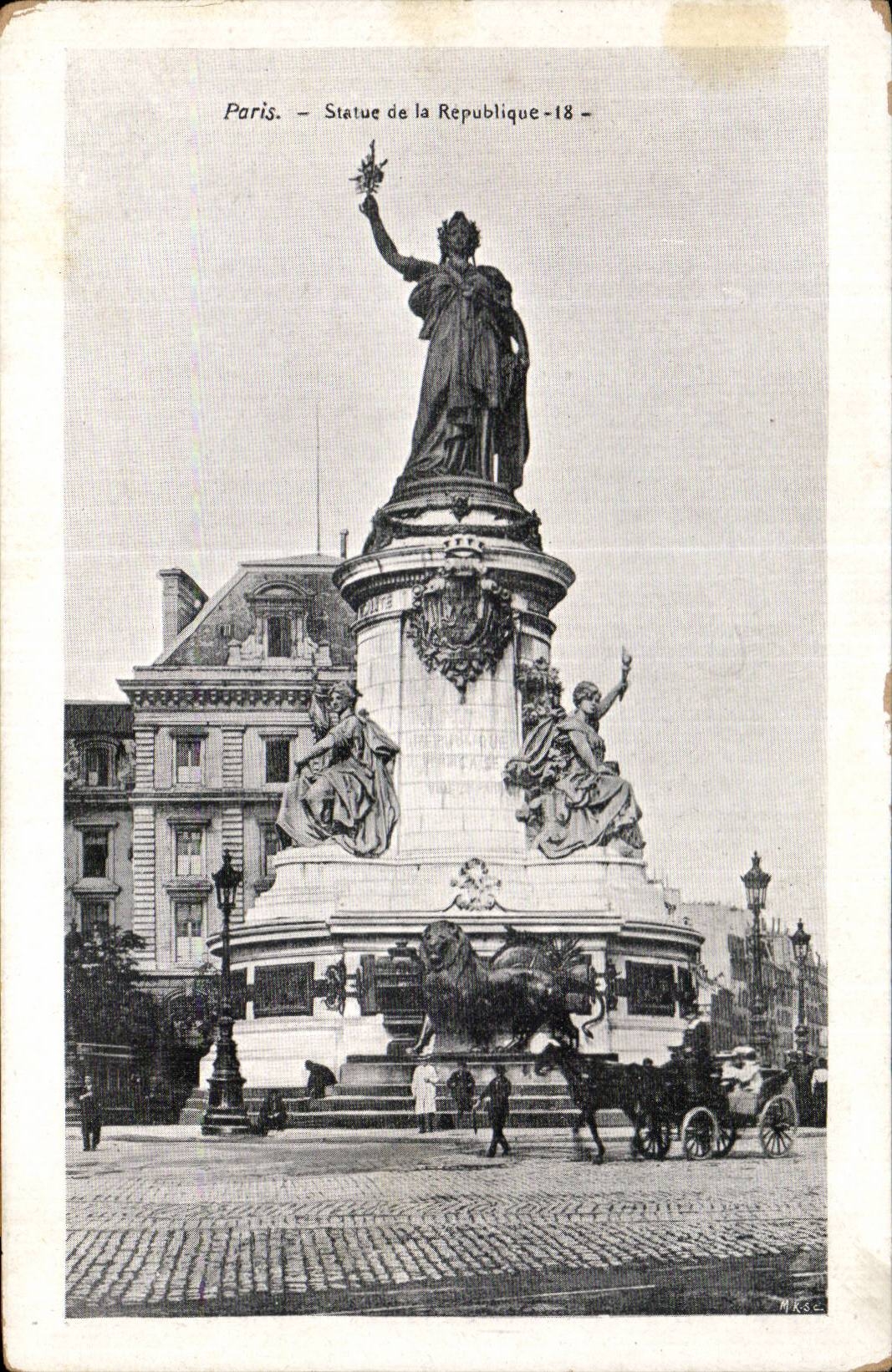 Paris CPA Statue de la republique