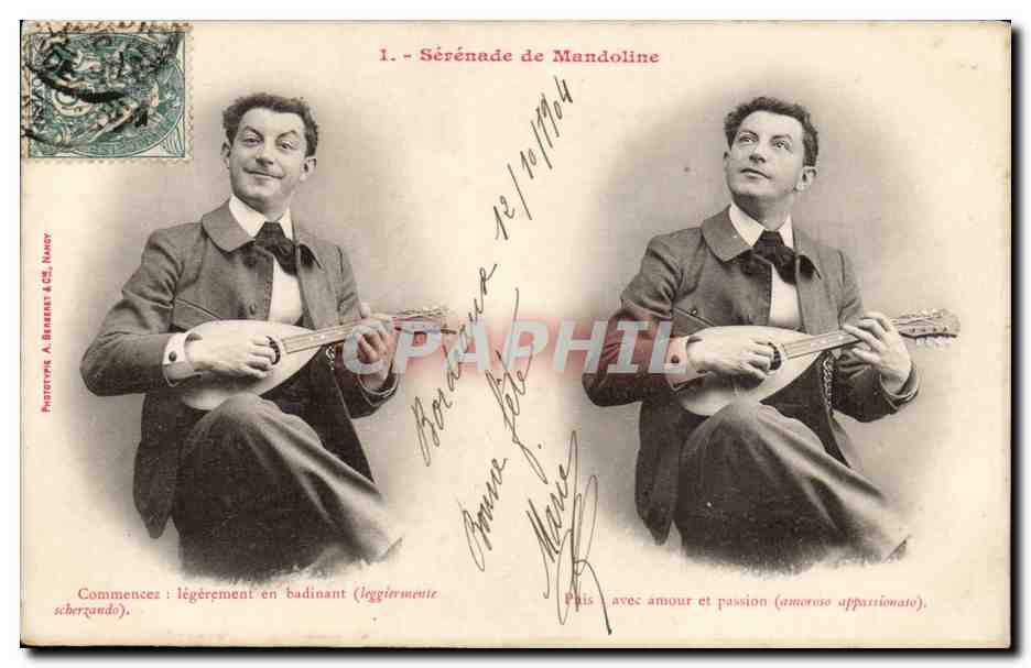 CPA FAntaisie Homme Serenade de Mandoline
