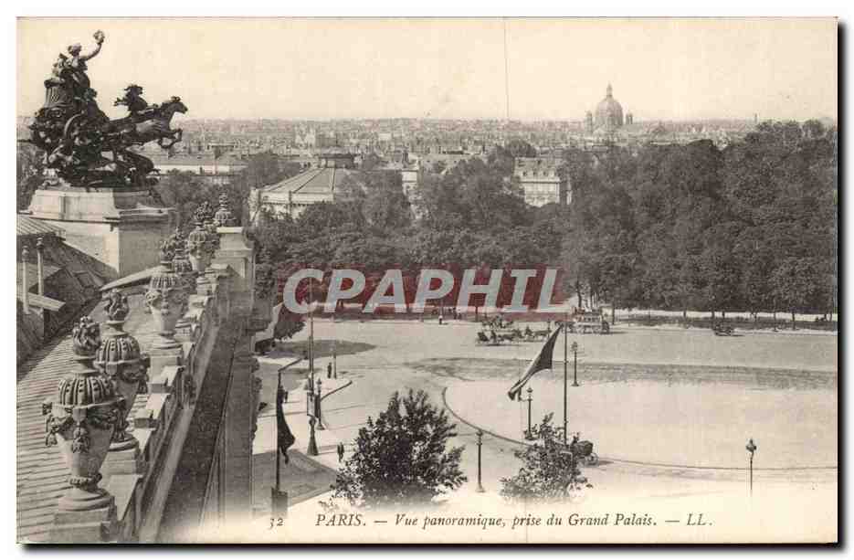 CPA Paris Vue panoramique prise du grand palais