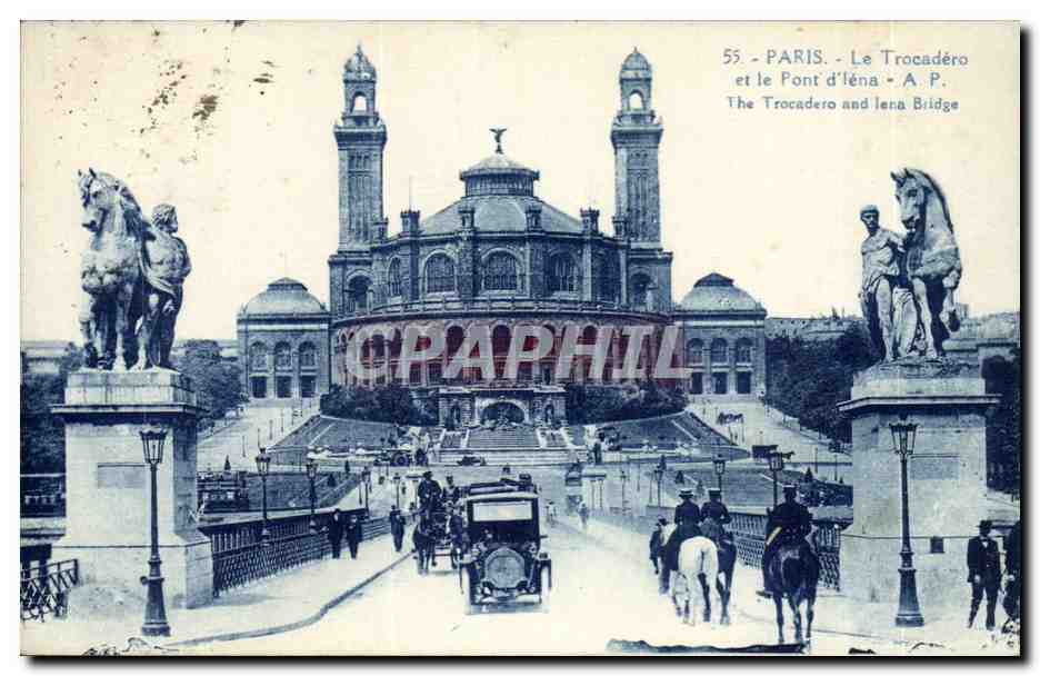 Paris CPA Le Trocadero et le pont d'iena