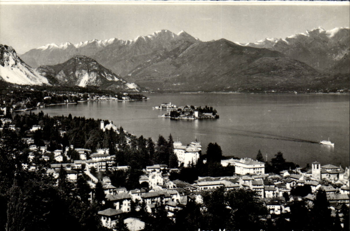 CPM Italie Italie Lago Maggiore Stresa e le isola
