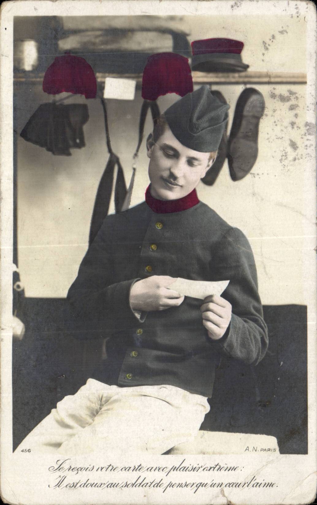 CPA Fantaisie Homme Militaria