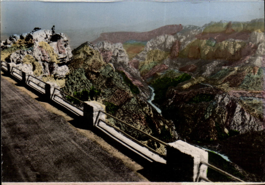 Die beiden Corniches am Ausgang des Grand Cañon — CPAPHIL