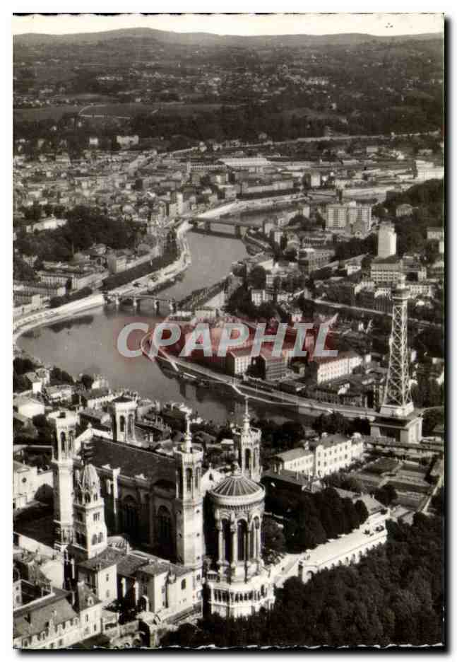Basilique Notre-Dame de Fourvière, Tour de Télévision et vallée de la Saône — CPAPHIL