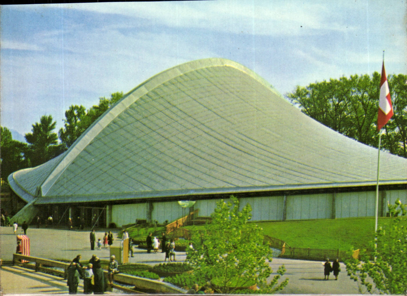 CPM Exposition nationale suisse Lausanne avril octobre 1964 La halle des fetes