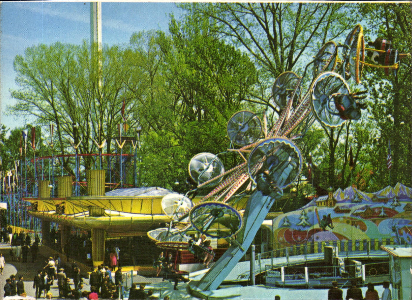 CPM Exposition nationale suisse Lausanne avril octobre 1964 Secteur du port les attractions