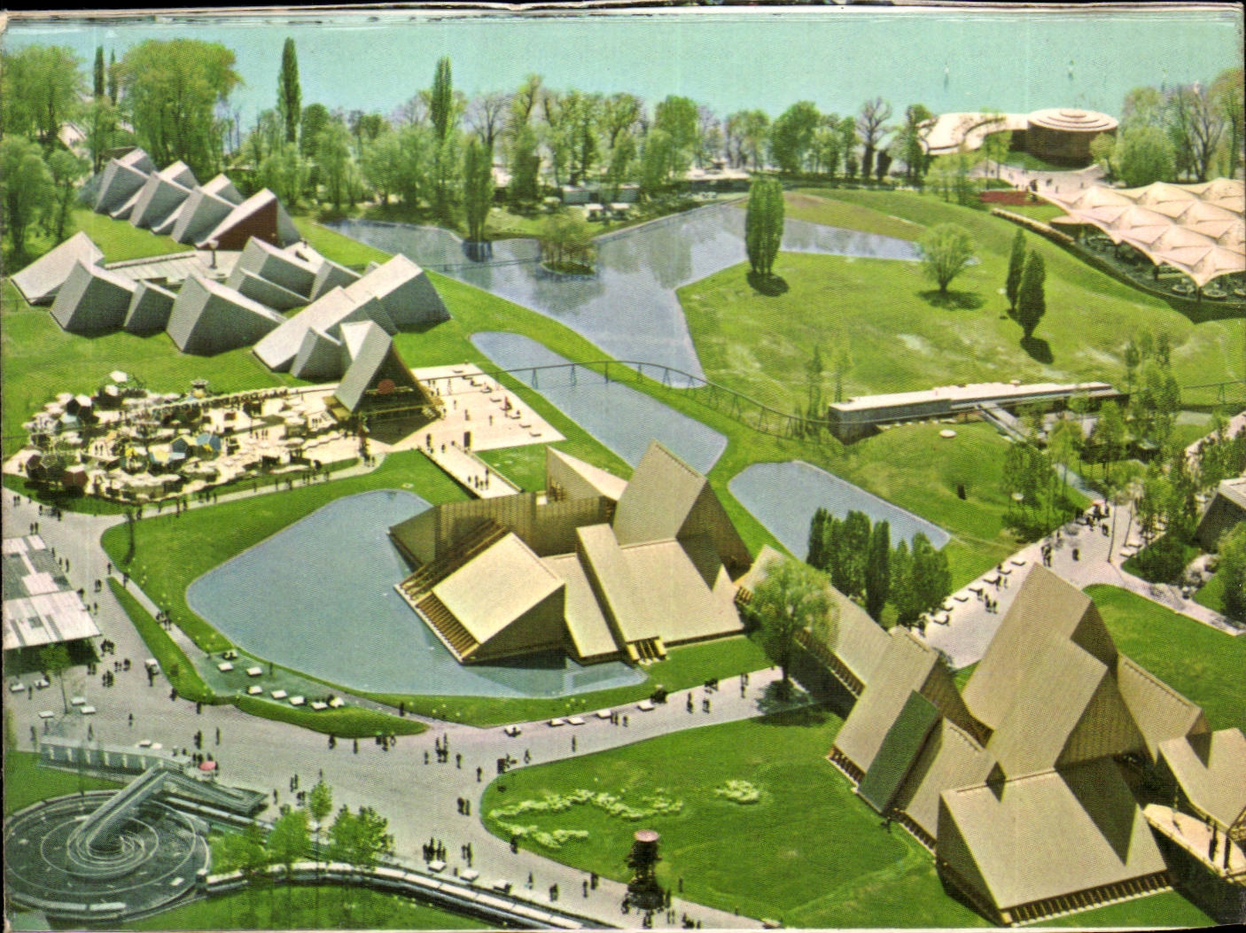 CPM Exposition nationale suisse Lausanne avril octobre 1964 Vue aerienne de la voie suisse et du secteur des echanges