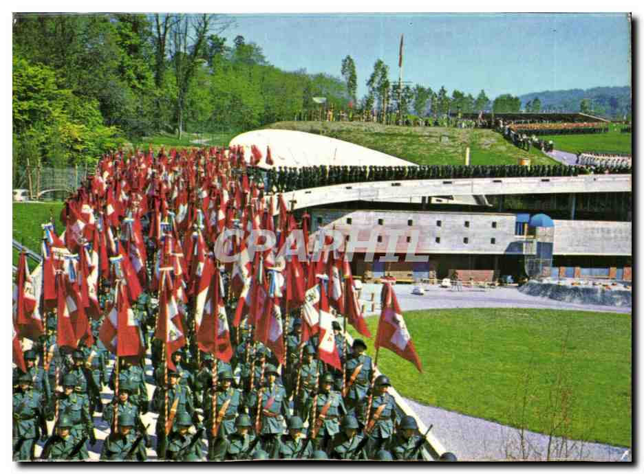 CPM Exposition nationale suisse Lausanne avril octobre 1964 Le defile des etendards