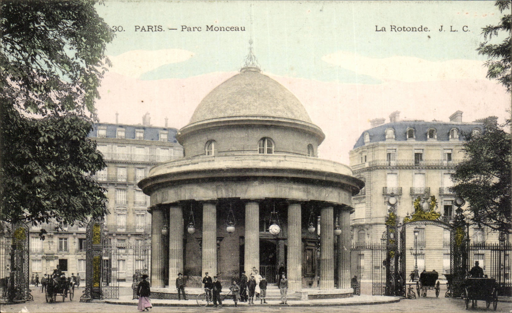 Paris CPA Parc monceau La rotonde