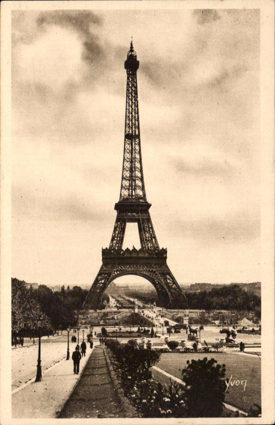 Paris CPA Tour Eiffel