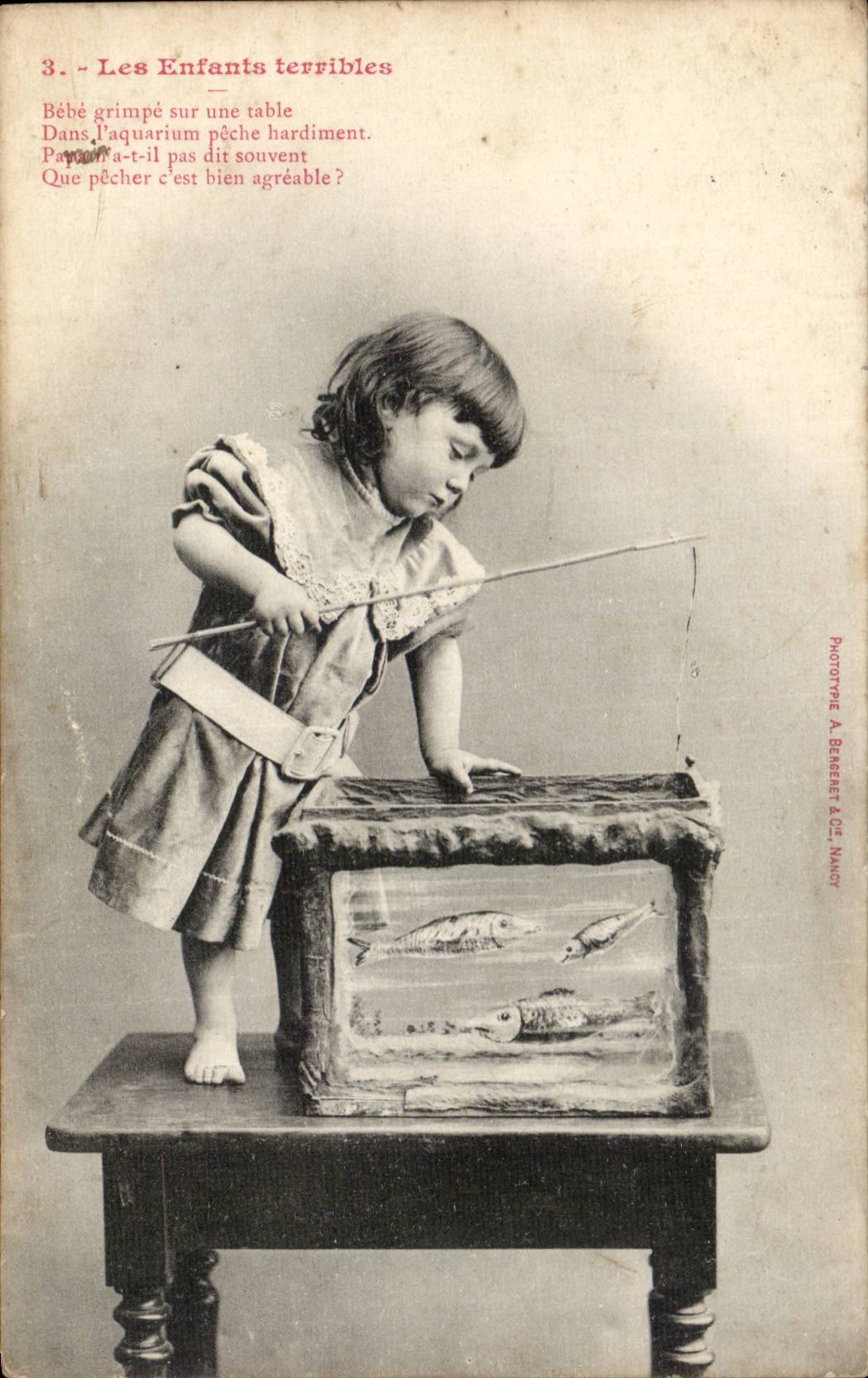 CPA Fantaisie Enfant Poisson Les enfants terribles