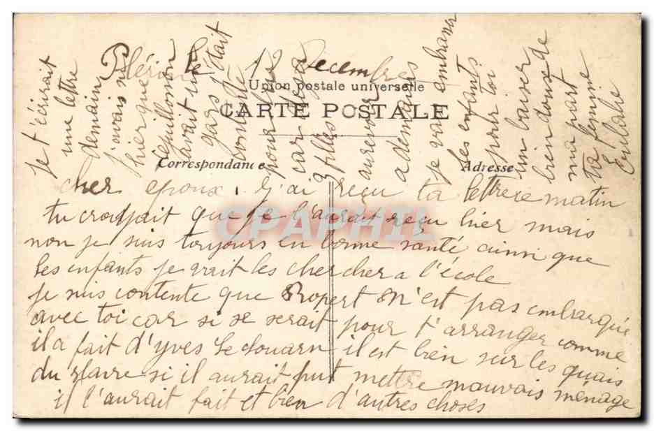Joven mujer en vestido azul pálido sosteniendo un ramo — E.B.R. n°307 — Reverso