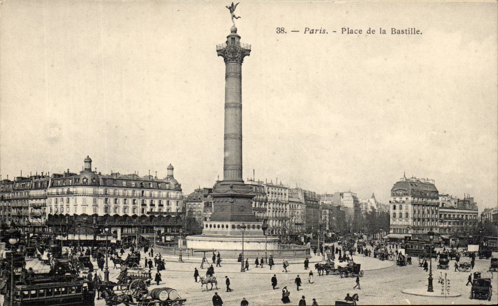 Paris CPA Place de la Bastille