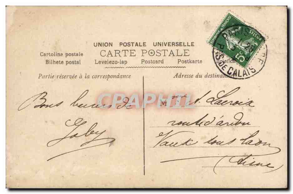 Je pense à moi — jeune femme en robe rose tenant un bouquet — éditeur 9017 — Reverso