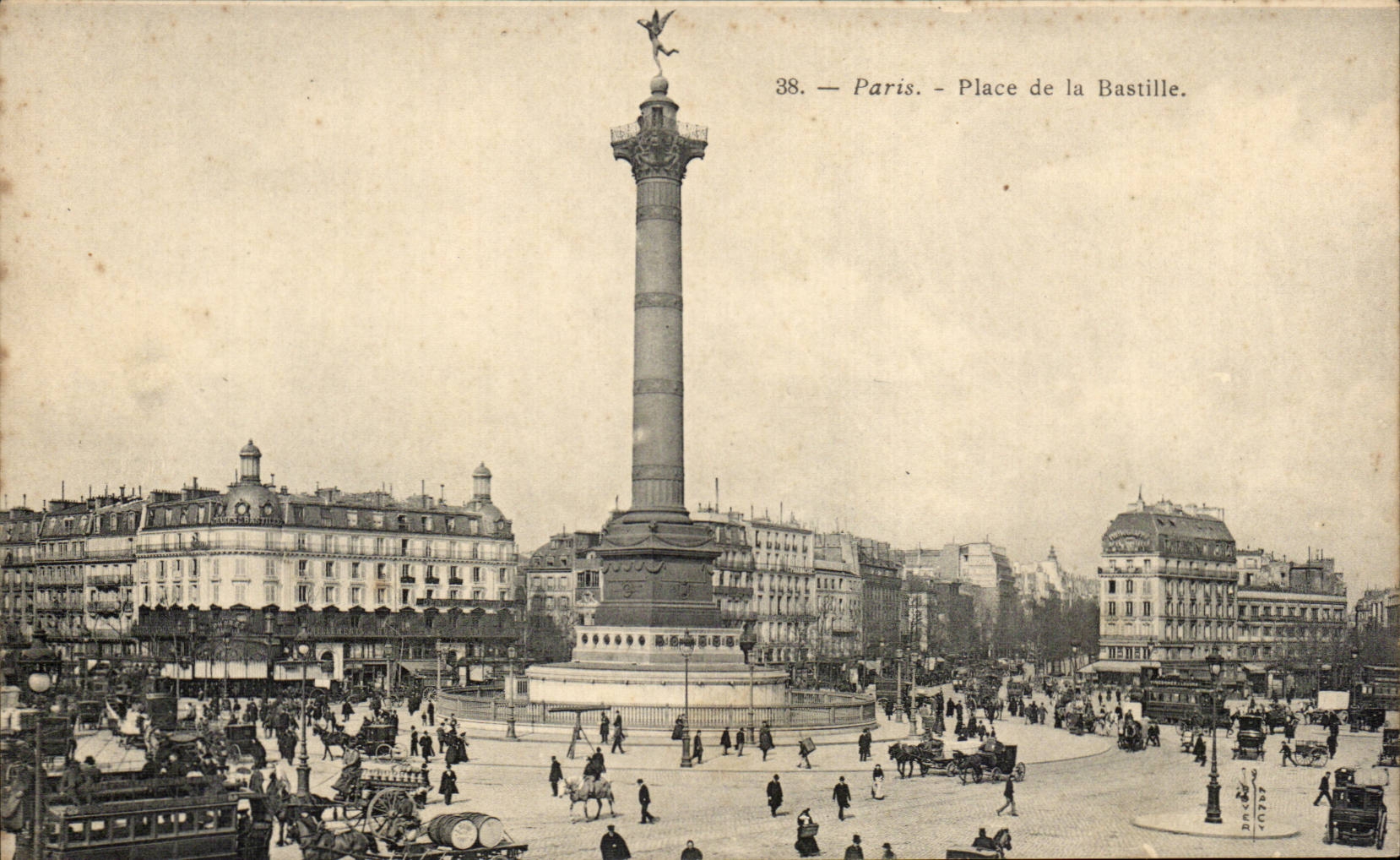 Paris CPA Place de la Bastille
