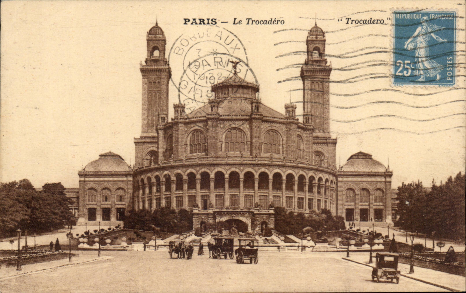 Paris CPA Le Trocadero
