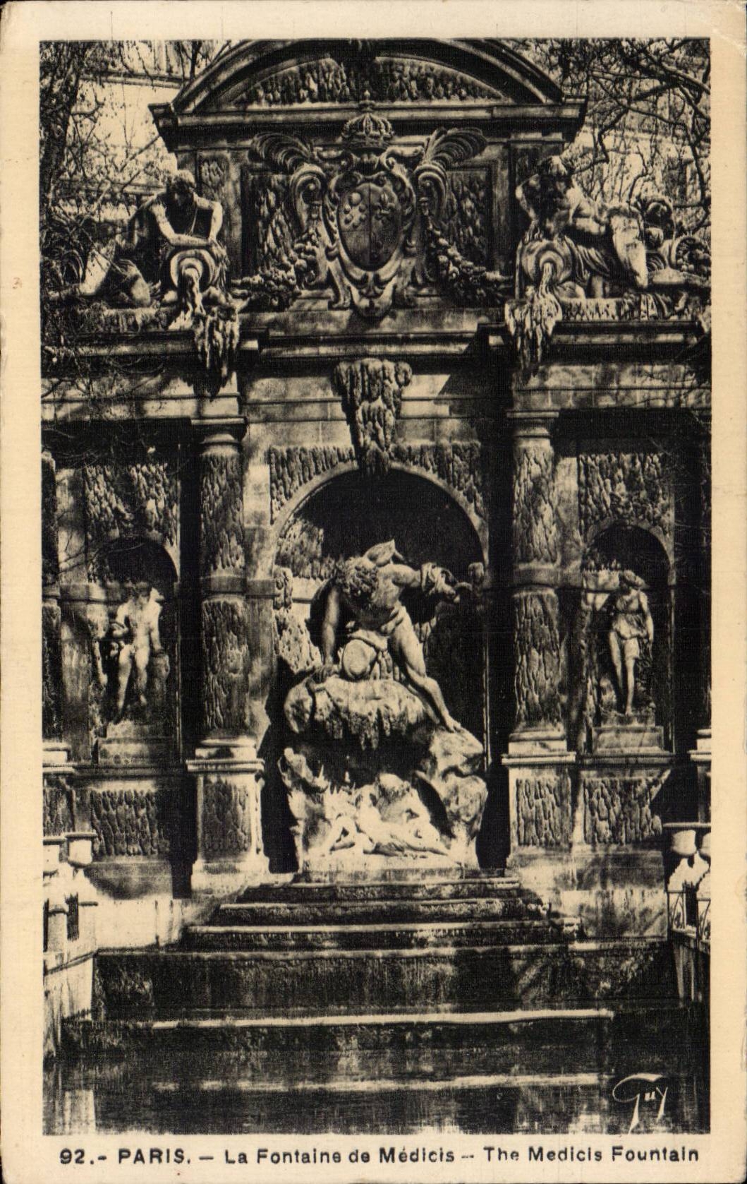Paris CPA Fontaine de Medicis 