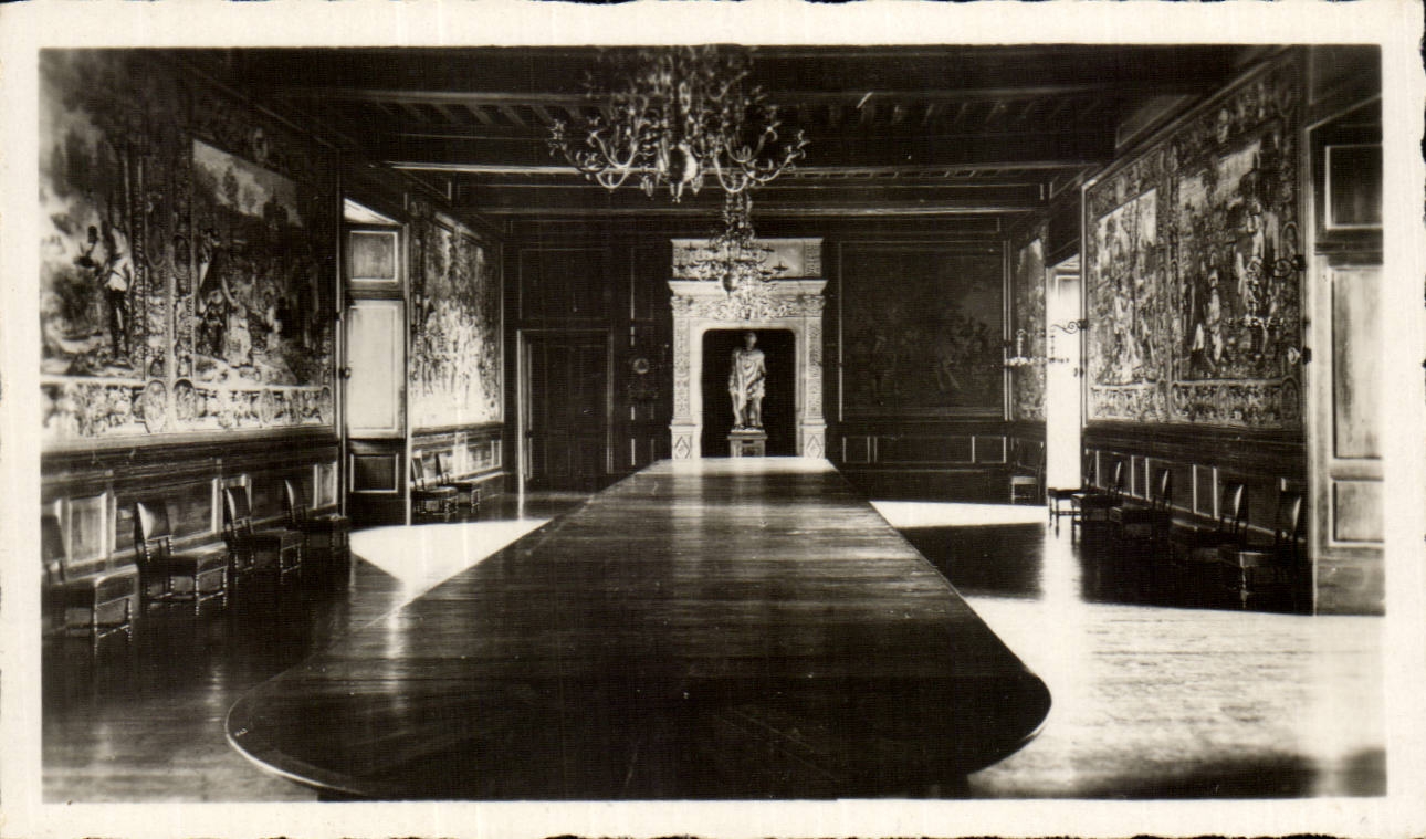 CPSM Pau Le chateau Salle dite des Etats la salle a manger