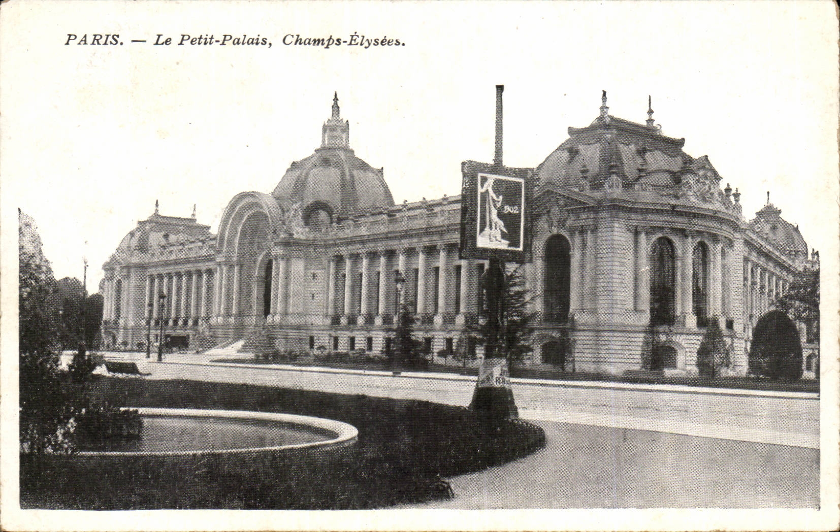 Paris CPA Petit Palais Champs Elysees