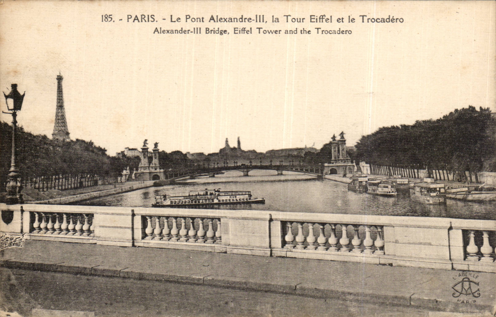 Paris CPA Pont Alexandre III Tour Eiffel et Trocadero