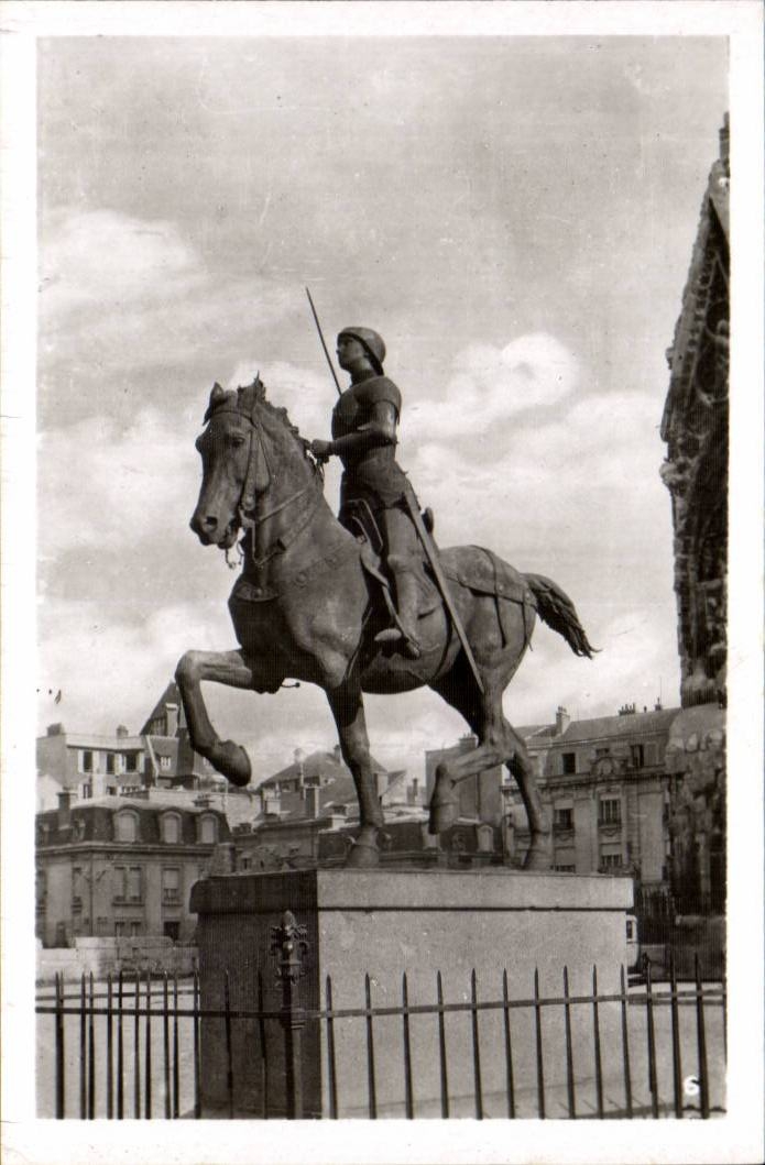 Statue équestre d'un chevalier — Paris — éditeur CPAPHIL, n° 6