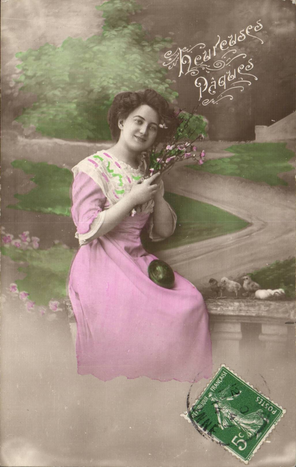 CPA Fantaisie Femme Paques Easter