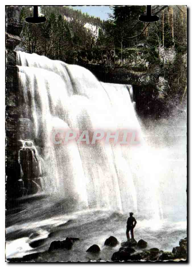 Chute du Doubs — Frontière Franco-Suisse — VILLERS-le-LAC (Doubs)