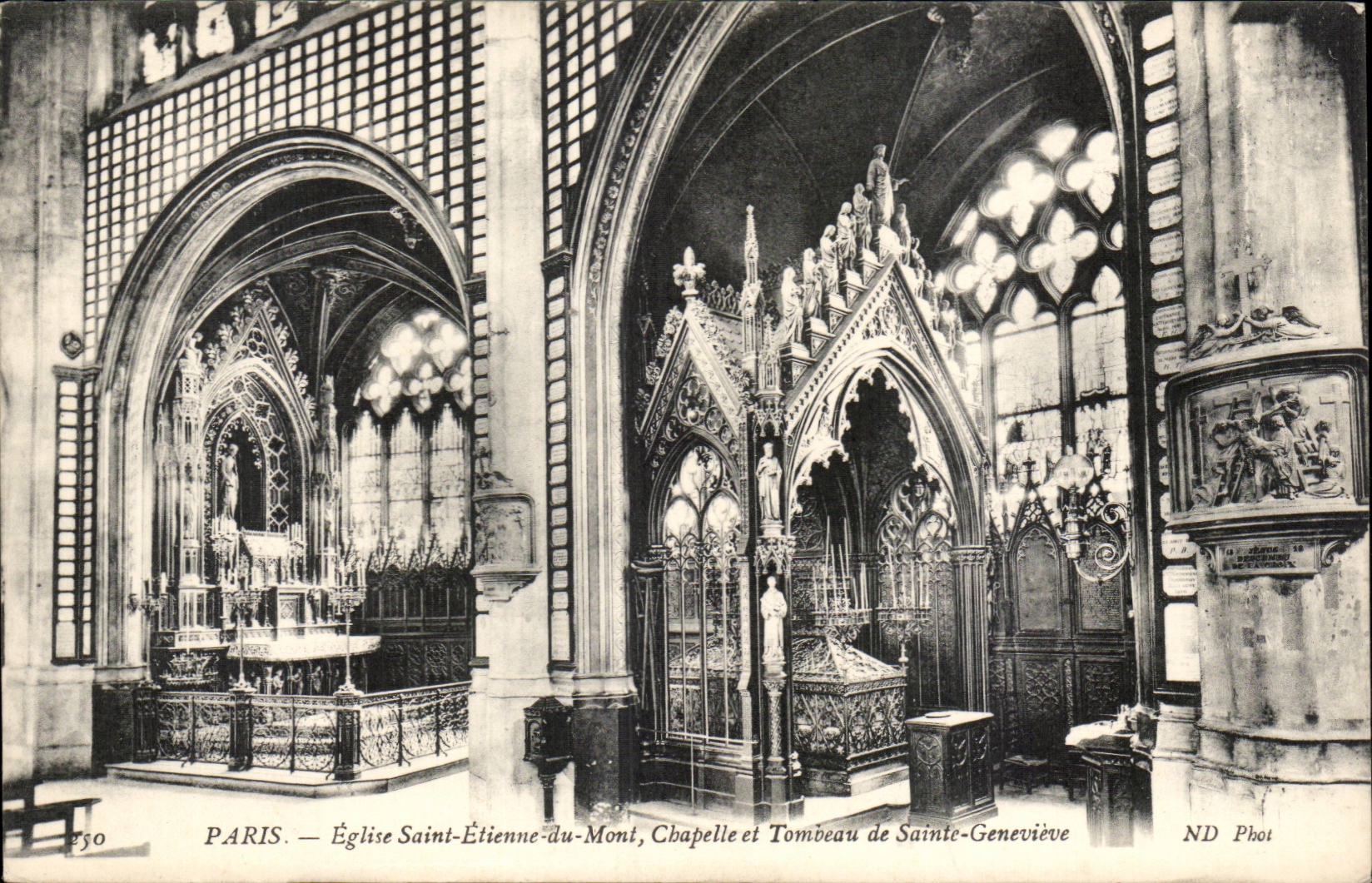 Paris CPA Eglise Saint Etienne du Mont Chapelle et tombeau de Sainte GEnevieve
