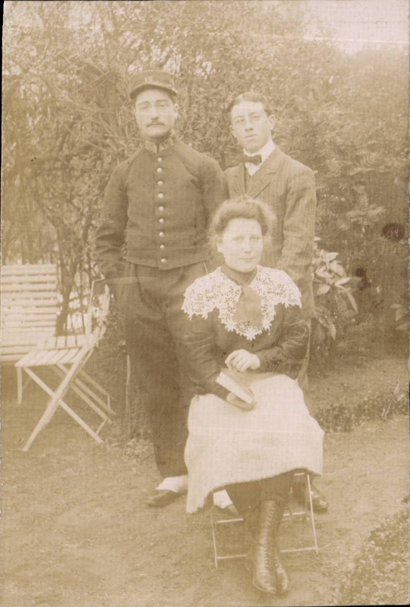 CARTE PHOTO Militaire Militaria Folklore