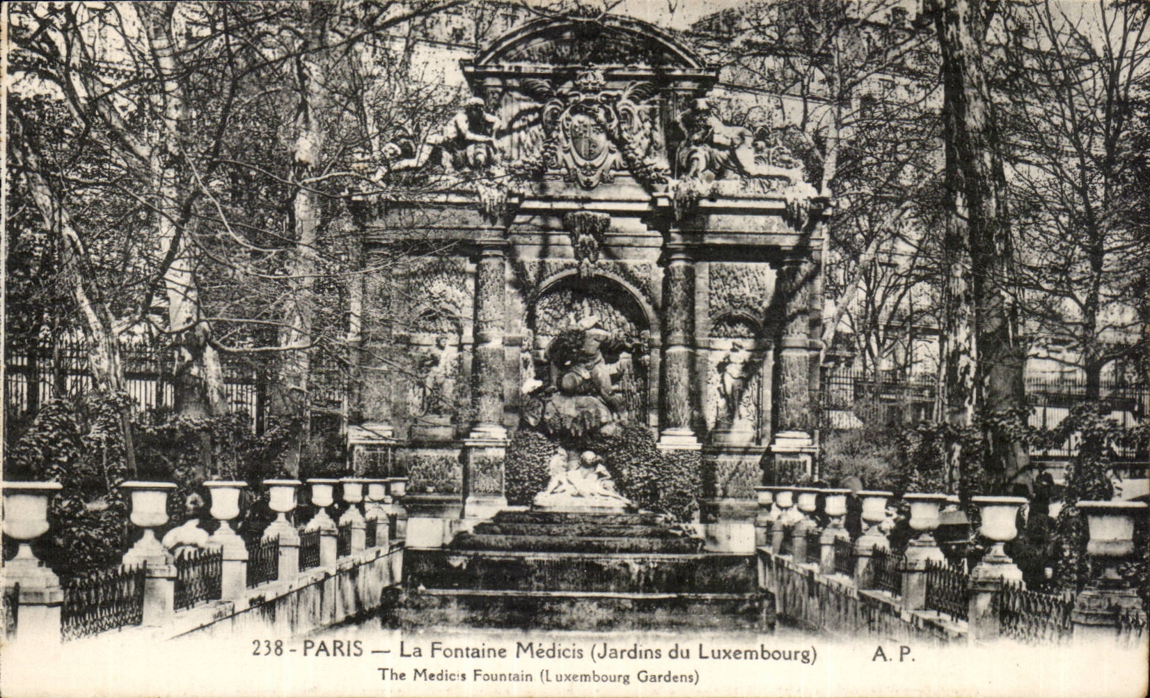 CPA Paris Fontaine Medicis Jardin du Luxembourg