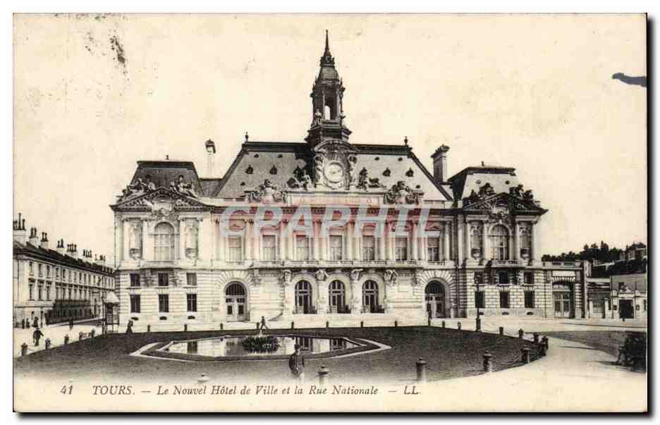 Tours CPA Hotel de ville et la rue nationale