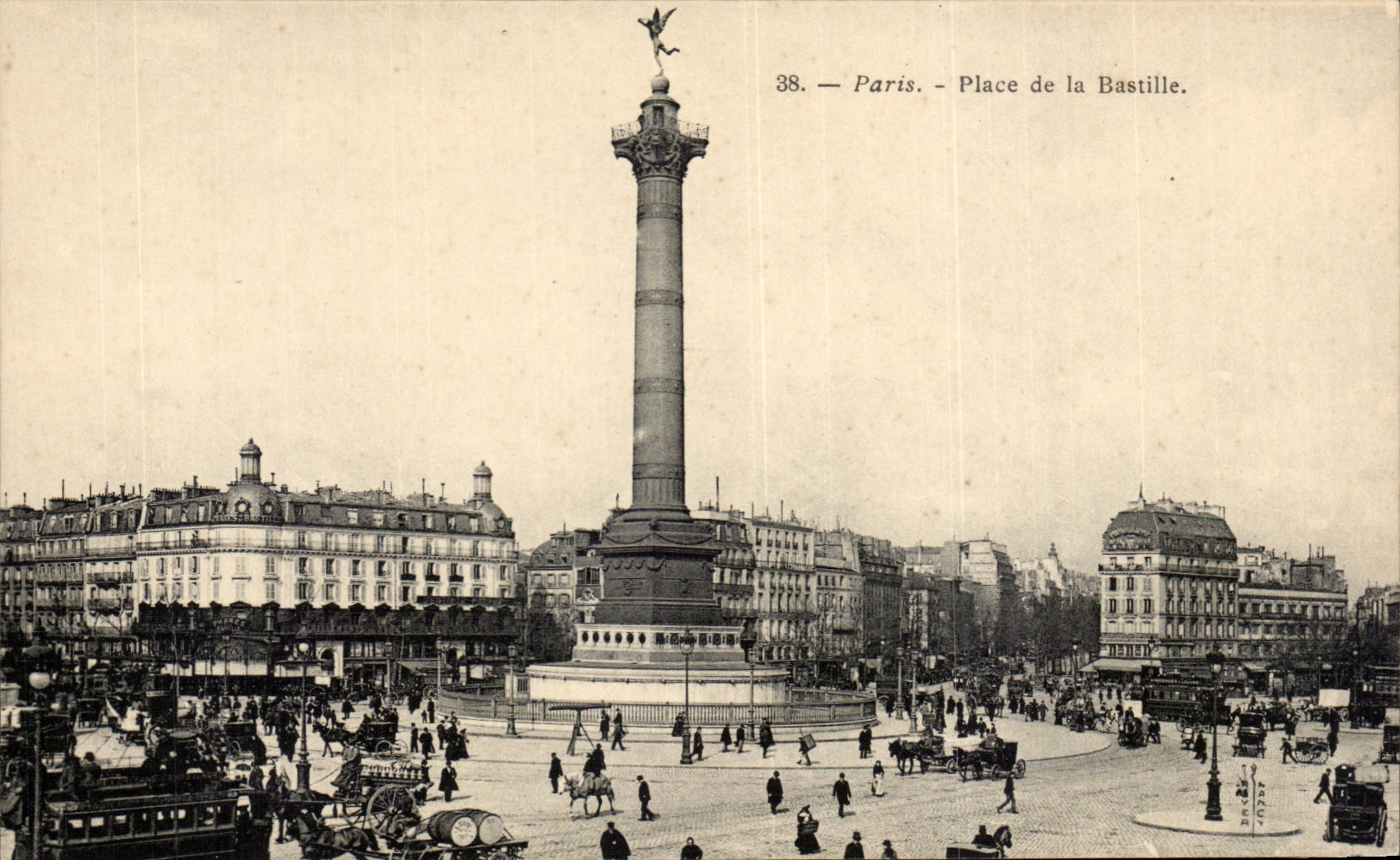 Paris CPA Place de la Bastille