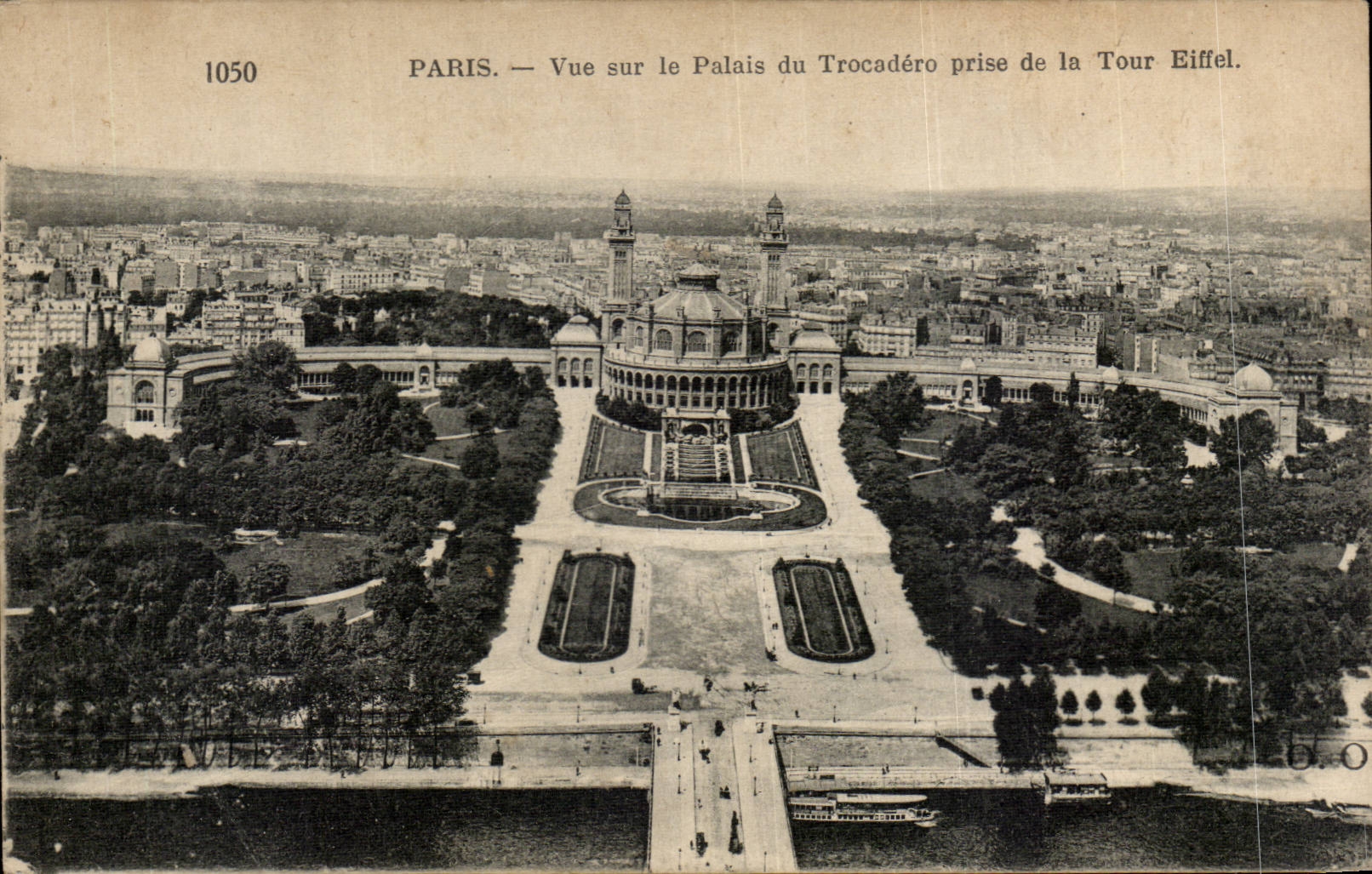 Paris CPA Trocadero Vue sur le palais prise de la Tour Eiffel