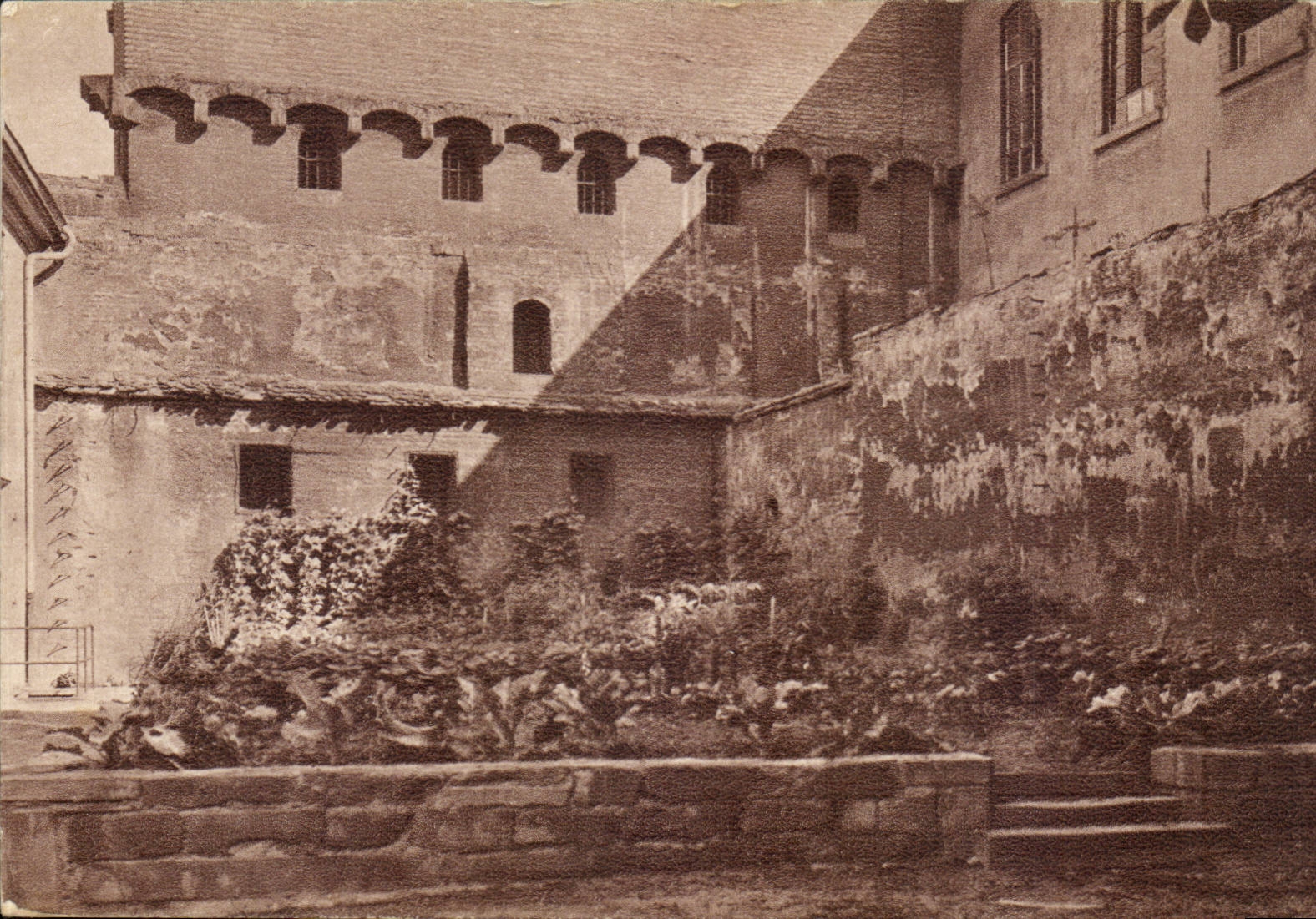 Strasbourg CPA Rue brulee Mur du 13eme