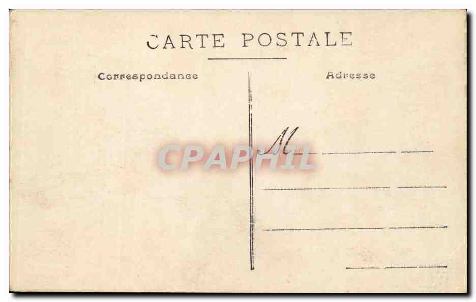 Femme au bord d'une table — poème imprimé — éditeur RA — Verso
