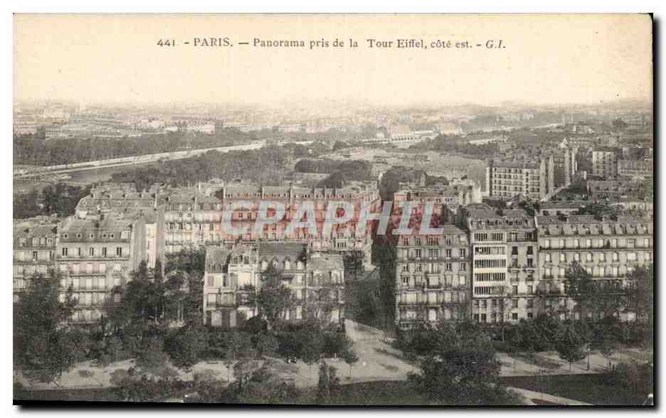 Paris CPA Panorama pris de la Tour Eiffel cote Est