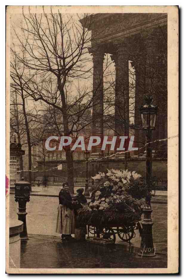 Paris CPA Eglise de la Madeleine Marchande de fleurs