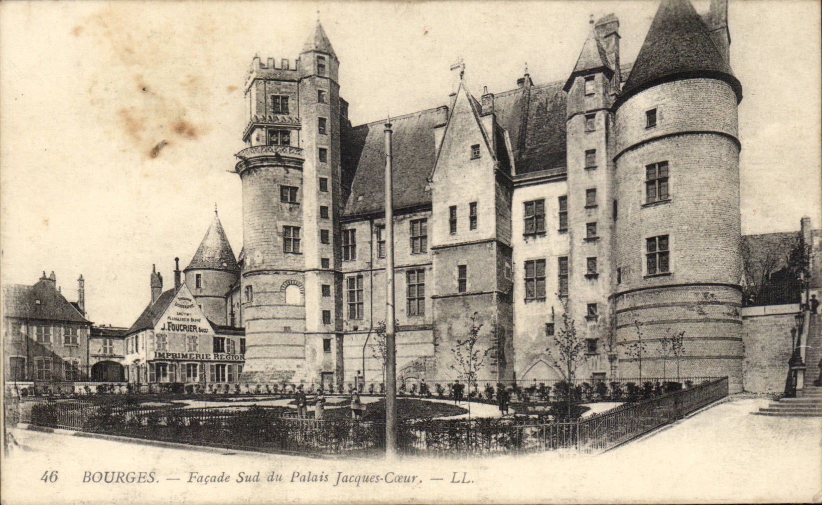 Bourges — Südseite des Palastes Jacques-Cœur — LL. — Regionaldruckerei J. FOUCHIER