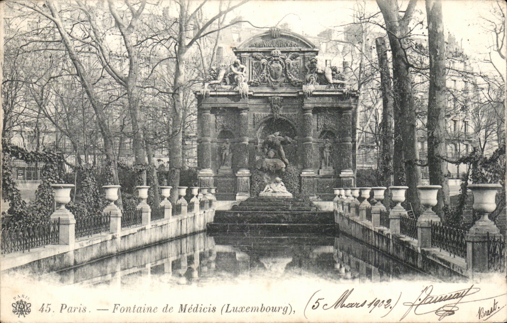 Paris CPA Fontaine de Medici ( jardin du luxembourg ) 