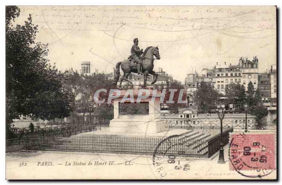 Paris CPA Statue de Henri IV