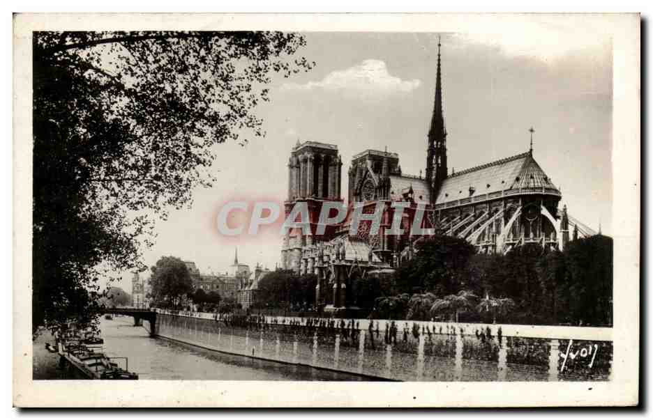 Paris CPA Notre Dame